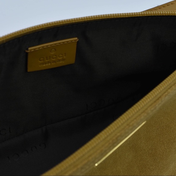 SALEπ Gucci Y2K Suede Baguette Mini Bag - Picture 6 of 10